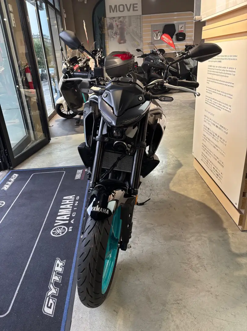 Yamaha MT-03 Szürke - 2