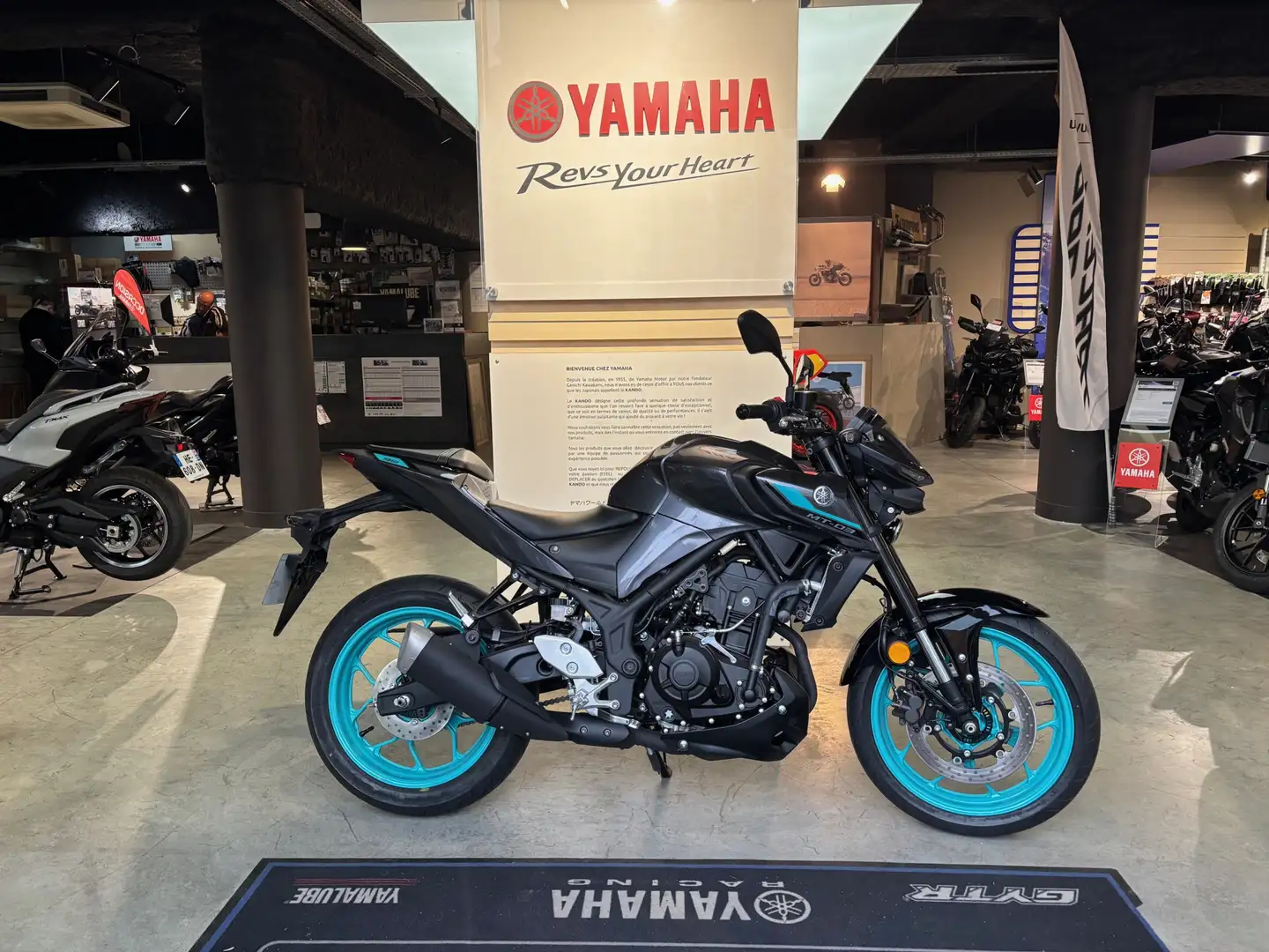 Yamaha MT-03 Szürke - 1