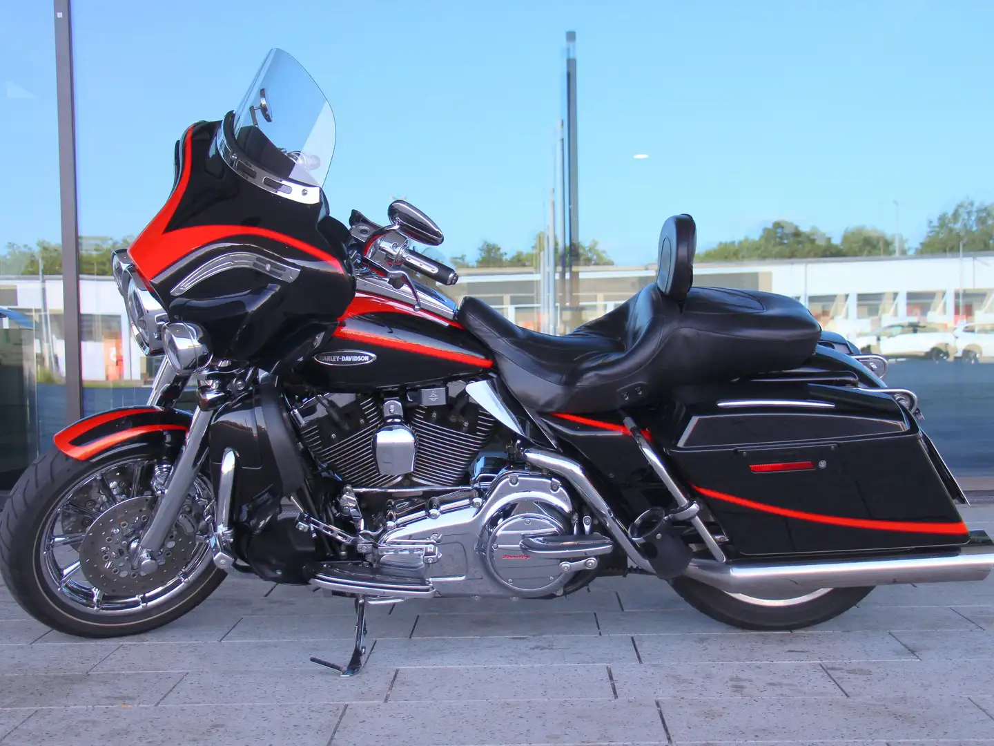 Harley-Davidson Electra Glide CVO FLHTCUSE Winterangebot Negru - 2