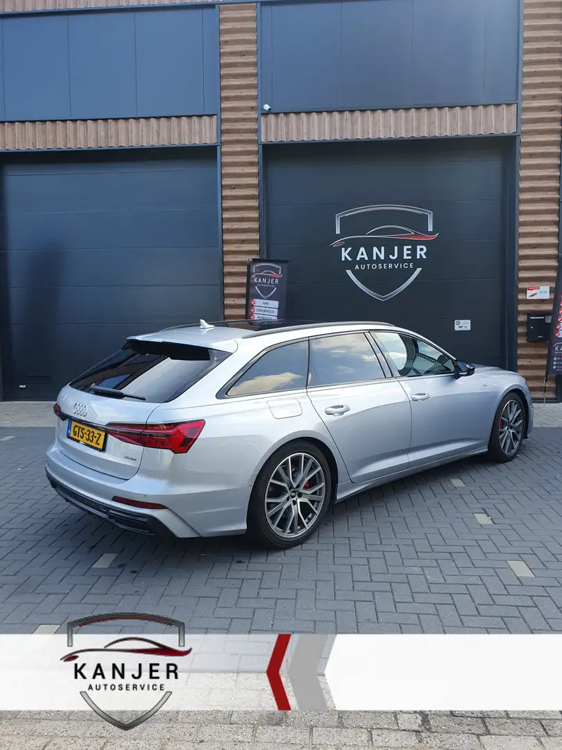 Audi A6 Avant 55 TFSI e Quattro Pro Line S Competition 202 Grijs - 2