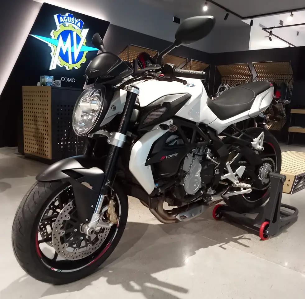 MV Agusta Brutale