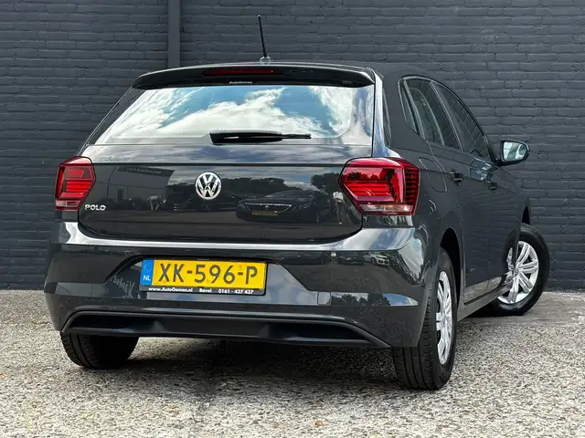Volkswagen Polo view 4