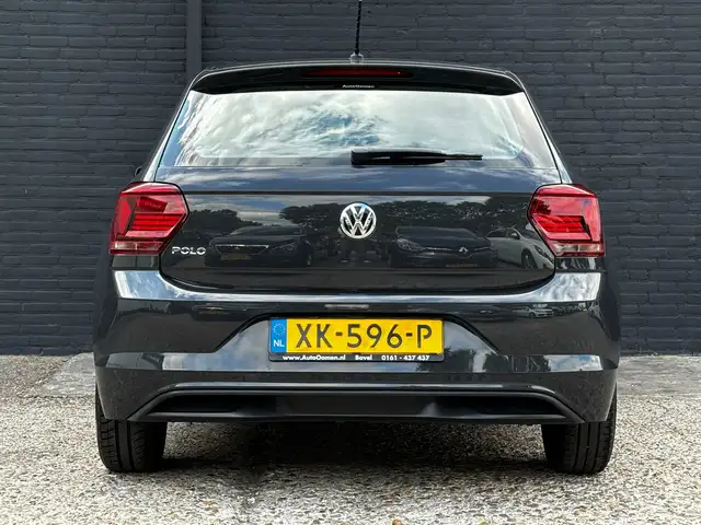 Volkswagen Polo view 6