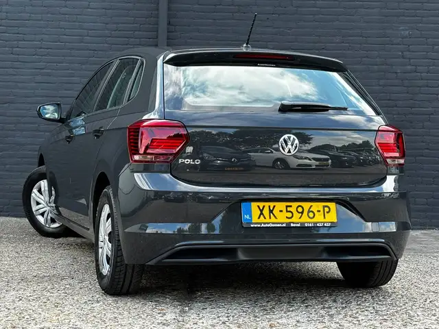Volkswagen Polo view 5