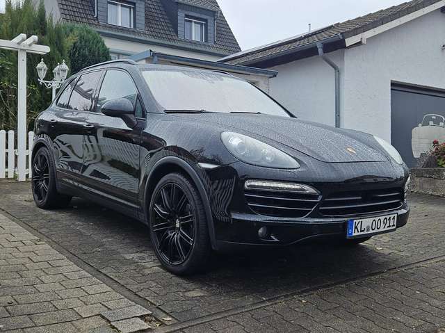 Porsche Cayenne Cayenne 3.0 Diesel - Turbo Ausstattung Bose 20"