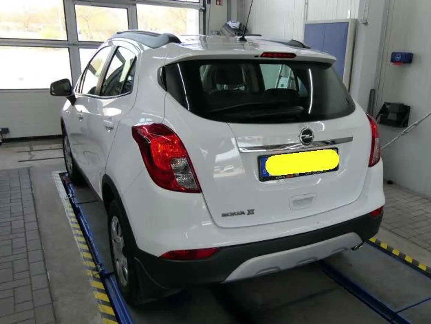 Opel Mokka X Edition White - 2