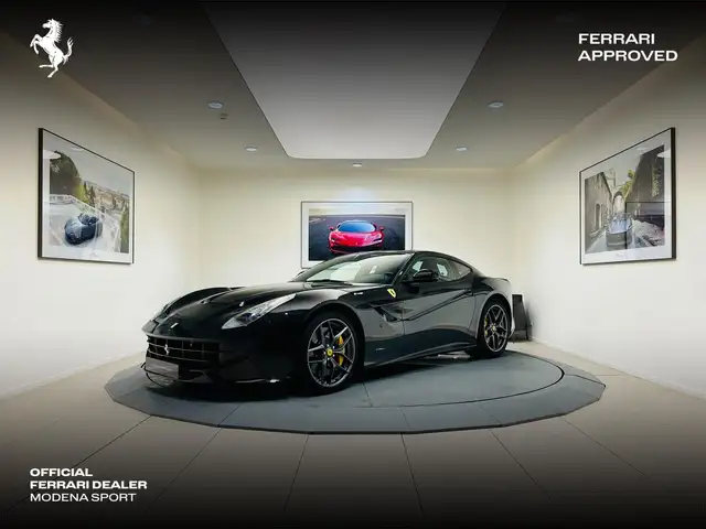 Ferrari F12