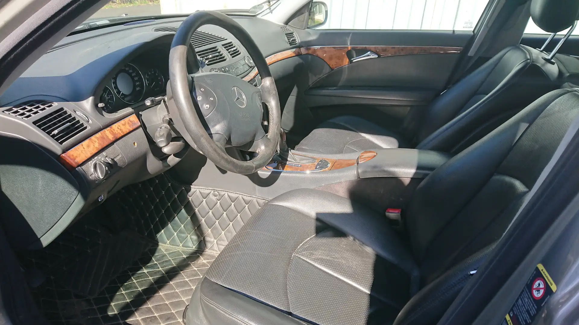 Mercedes-Benz E 320 E-Klasse T-Modell T Elegance Argintiu - 2