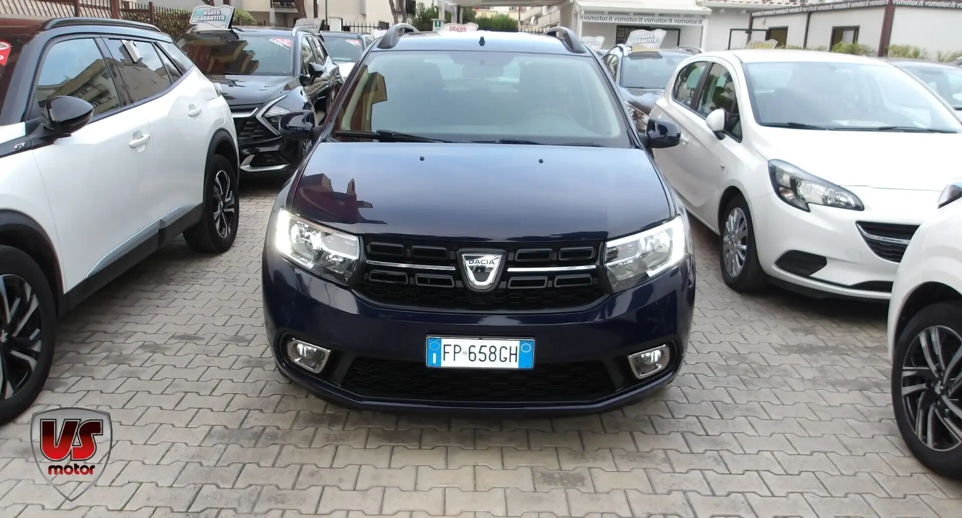 Dacia Logan Logan MCV 0.9 TCe 12V 90CV TurboGPL Start&Stop Com Bleu - 2