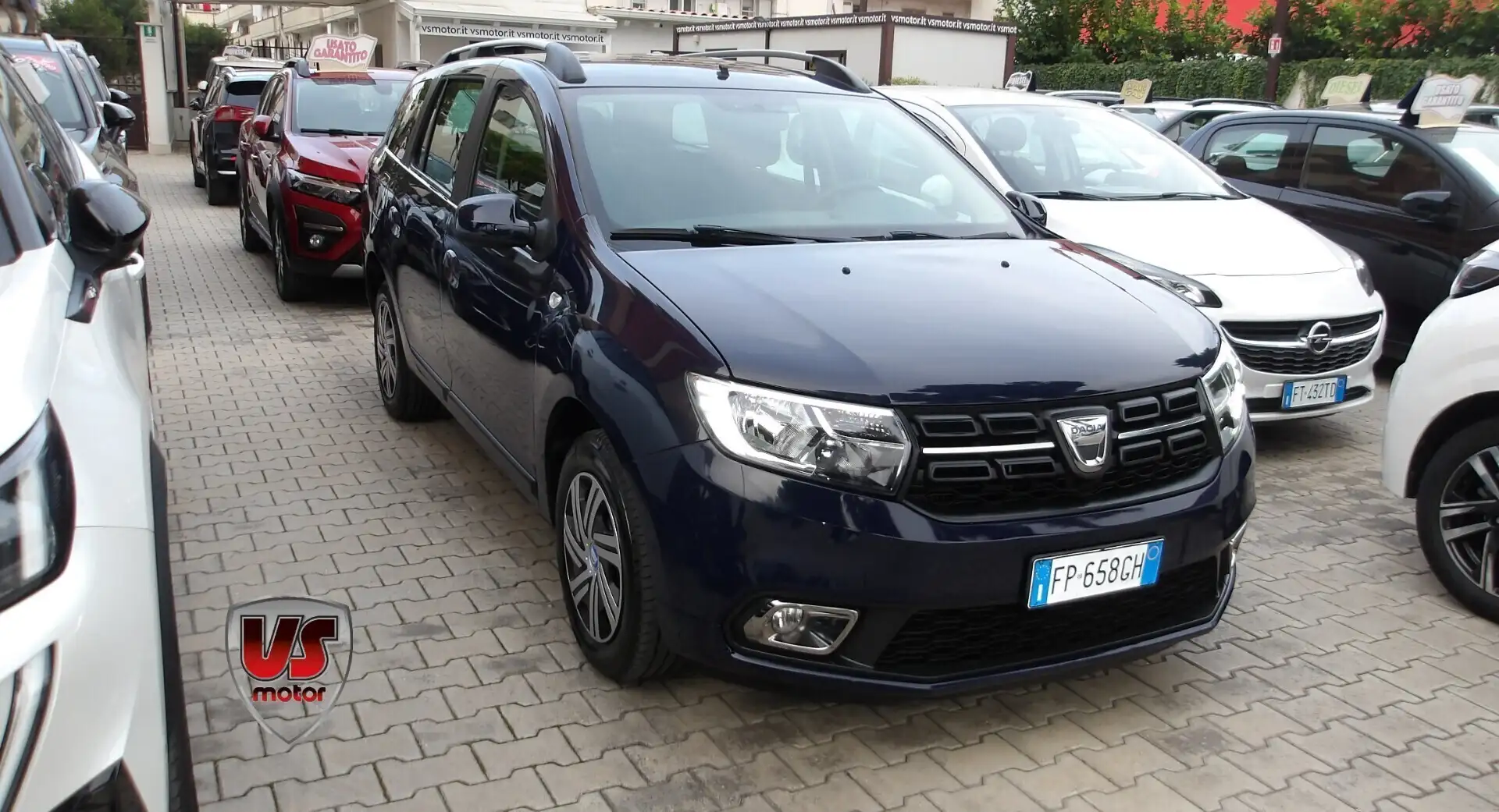 Dacia Logan Logan MCV 0.9 TCe 12V 90CV TurboGPL Start&Stop Com Bleu - 1