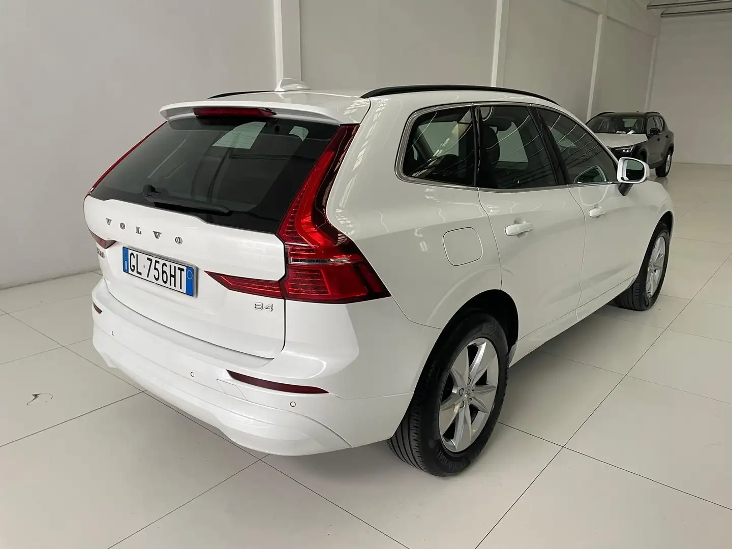 Volvo XC60 XC60 II 2022 2.0 b4 Core auto Bianco - 2