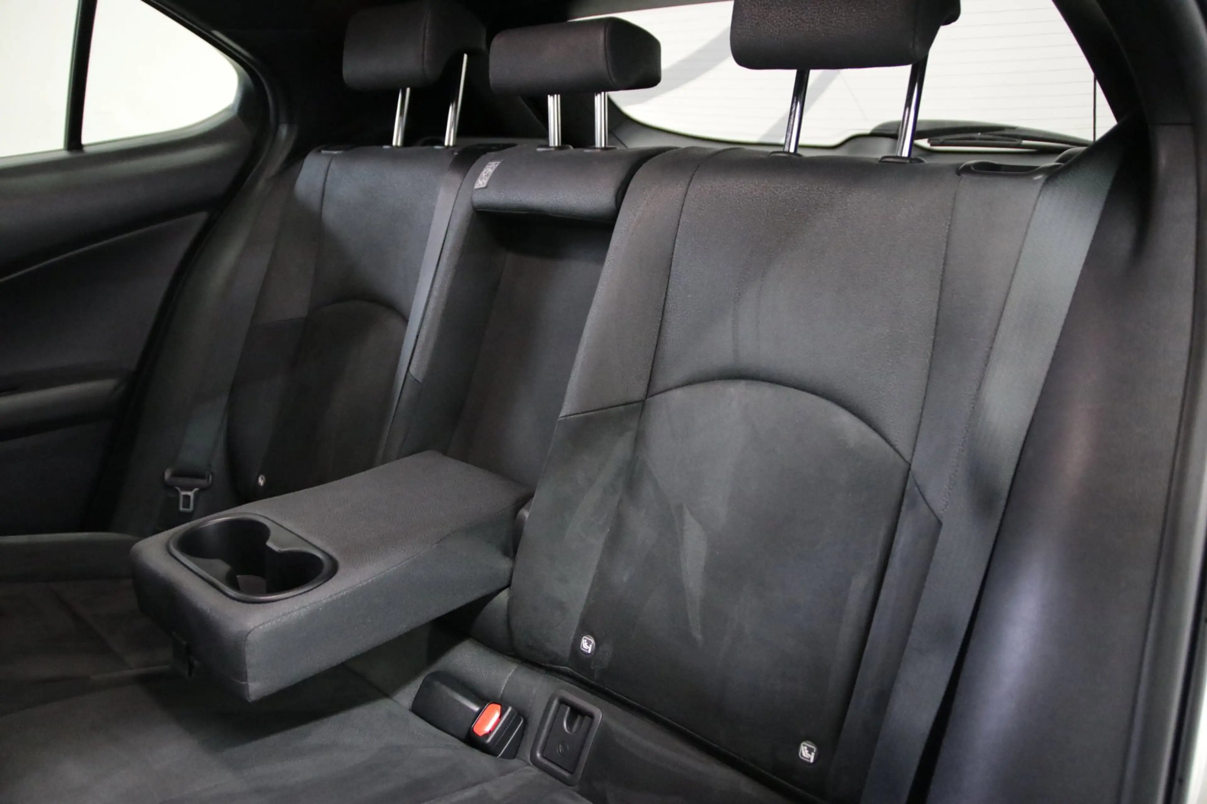 Lexus UX 250h AWD Executive Line — photo 9