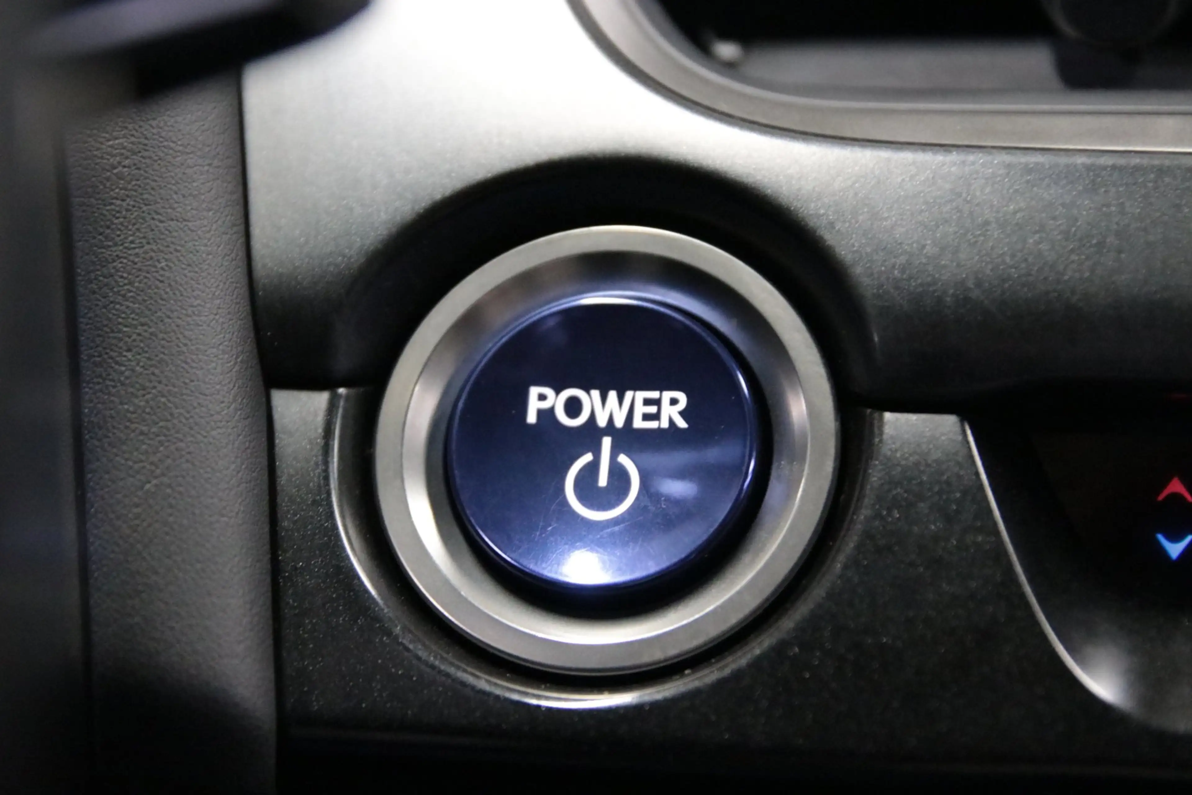 Lexus UX 250h AWD Executive Line — photo 20