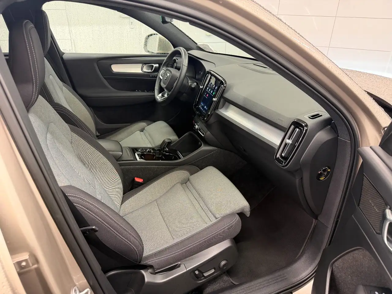 Volvo XC40 Plus Bright 2.0 Geartronic/BLIS/Pilot/Cam, миниатюра 12