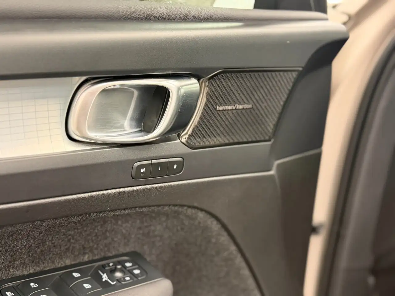 Volvo XC40 Plus Bright 2.0 Geartronic/BLIS/Pilot/Cam, миниатюра 21