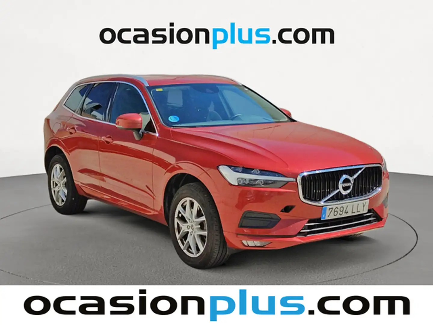 Volvo XC60 B4 Momentum Pro FWD Aut. Rojo - 2