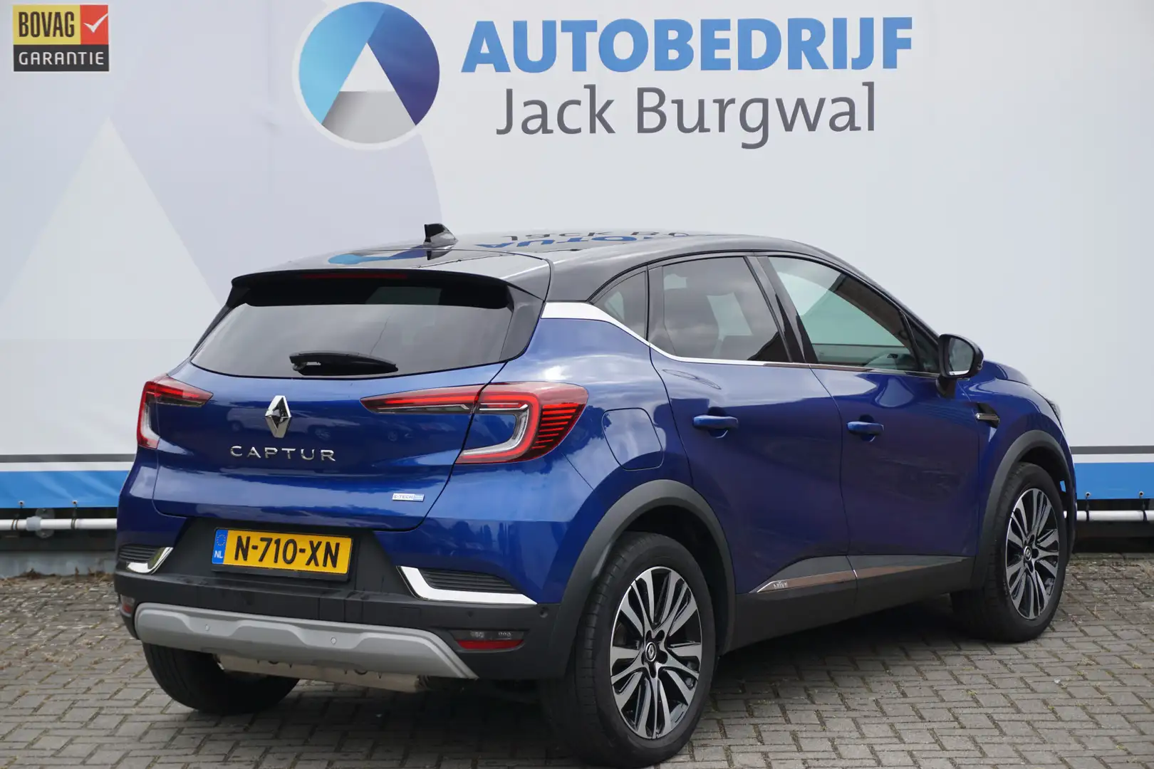 Renault Captur 1.6 E-Tech Plug-in Hybrid 160 Initiale Paris Trekh Blauw - 2