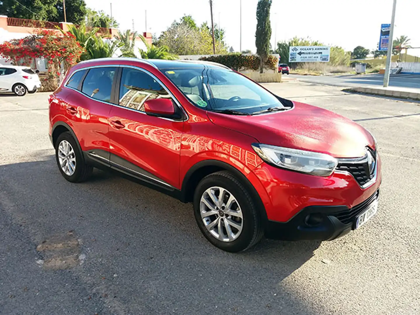Renault Kadjar 1.5dCi Energy Limited EDC 81kW Rosso - 2
