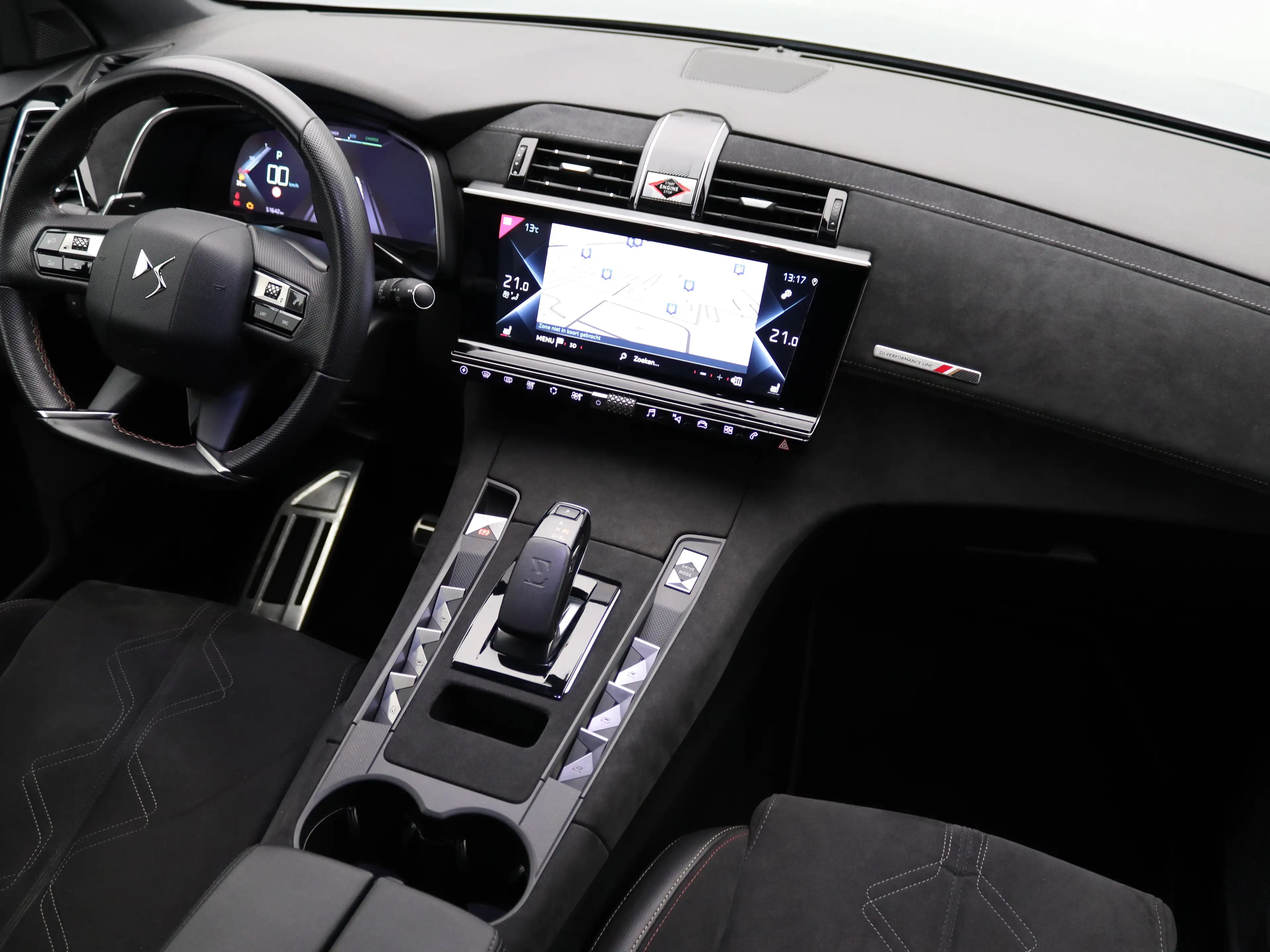 DS Automobiles DS 7 Crossback E-Tense Performance Line+ | Achterbank in delen ne — photo 32