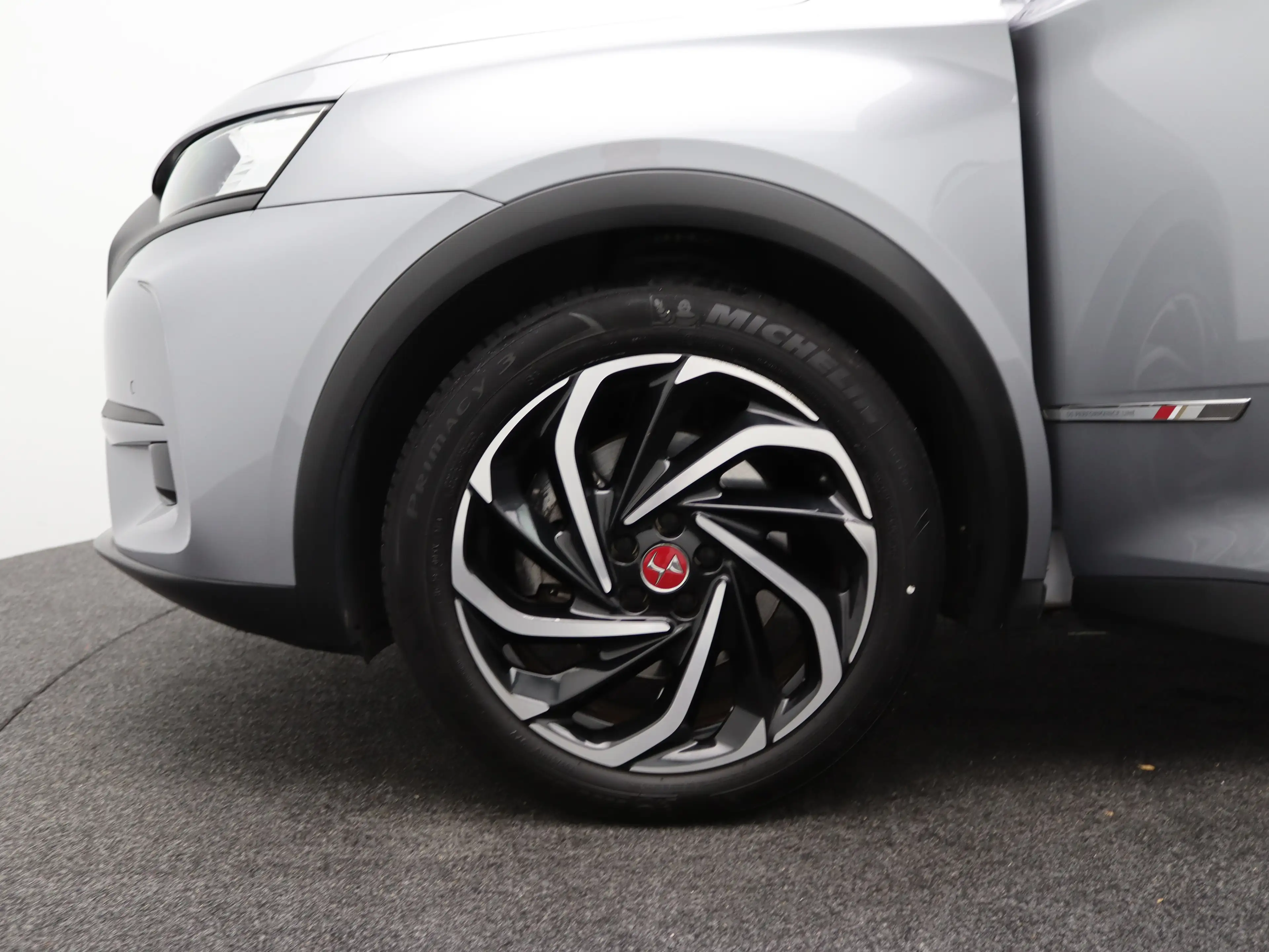 DS Automobiles DS 7 Crossback E-Tense Performance Line+ | Achterbank in delen ne — photo 17