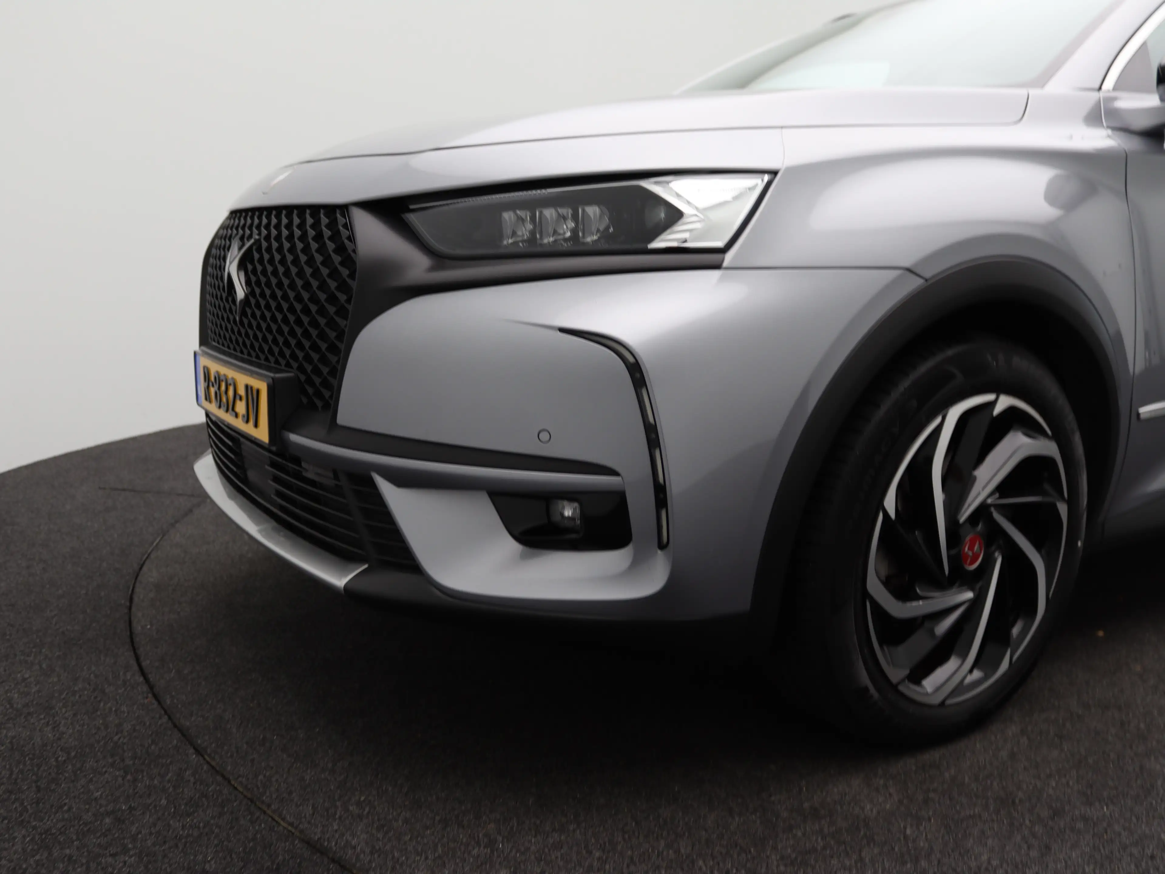 DS Automobiles DS 7 Crossback E-Tense Performance Line+ | Achterbank in delen ne — photo 37