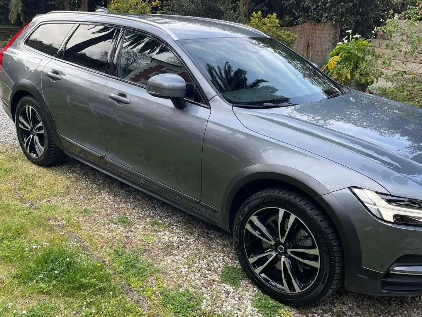 Volvo V90 Cross Country 245 cv full optional Gri - 2