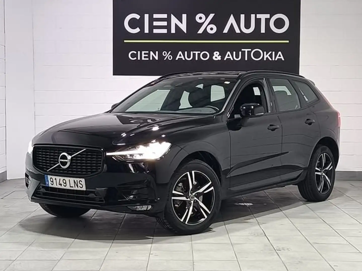 Volvo XC60 2.0 B4 D R-Design Auto Negro - 1