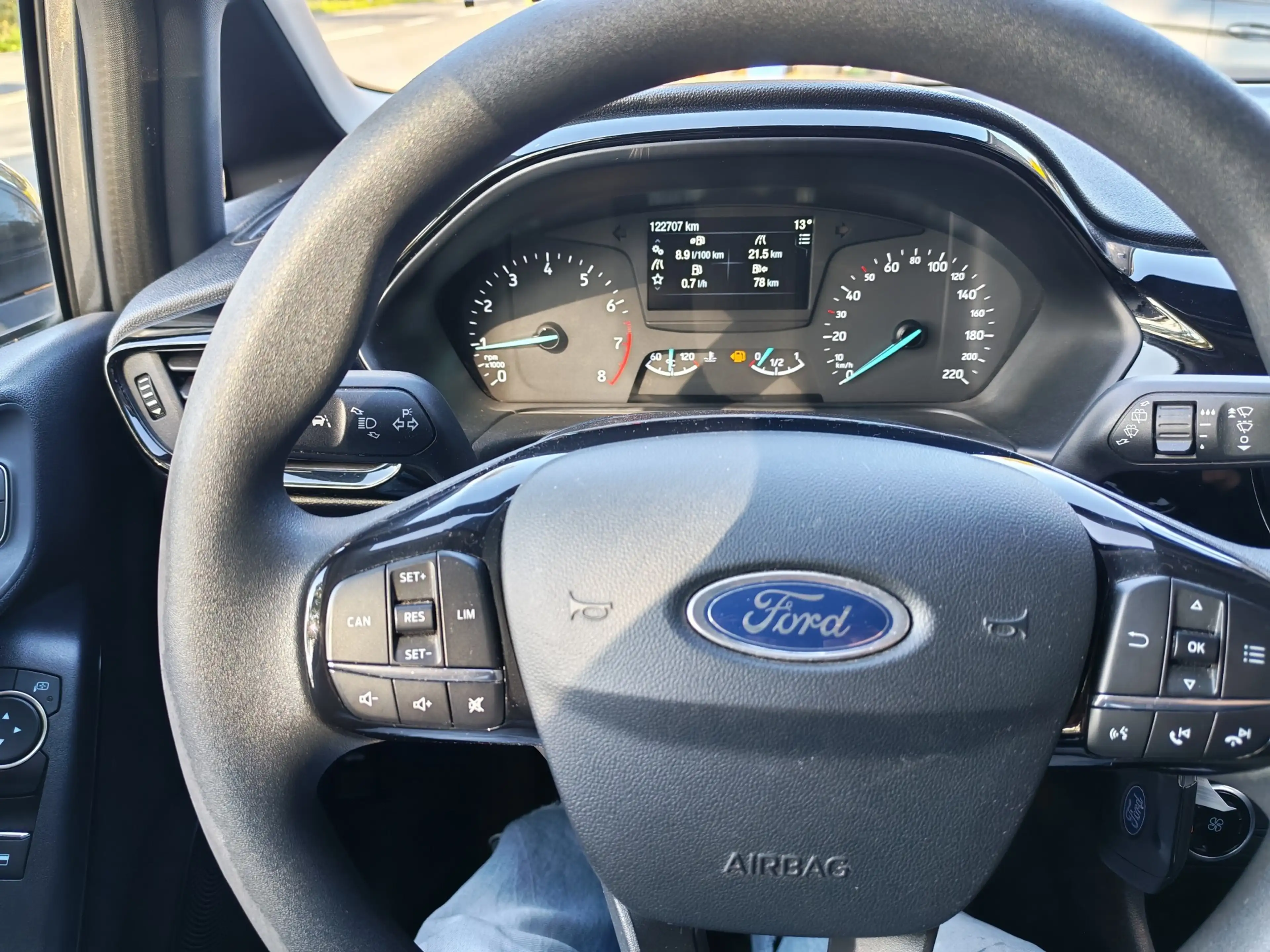 Ford Fiesta Fiesta 5-Türer 1.1 COOL — photo 7