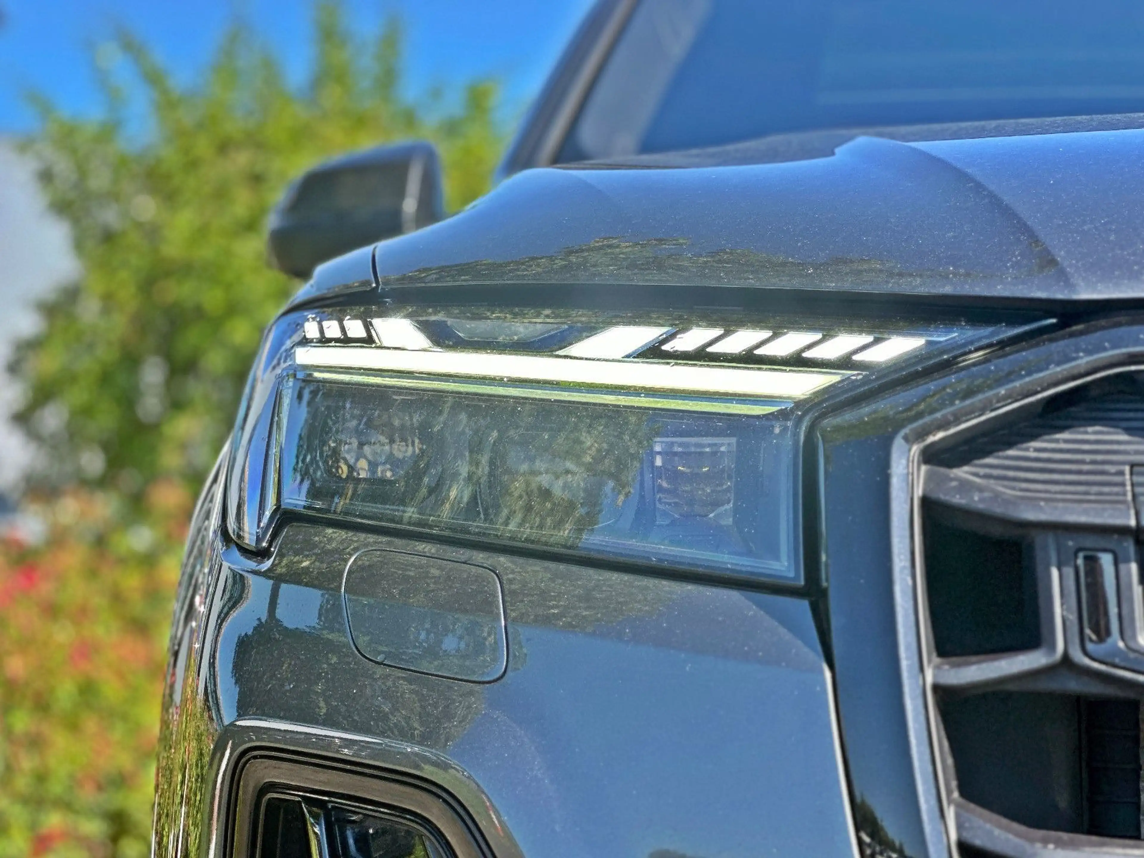 Audi SQ7 TFSI BLACK PANO HUD 7-SITZER AHK B&O — photo 4