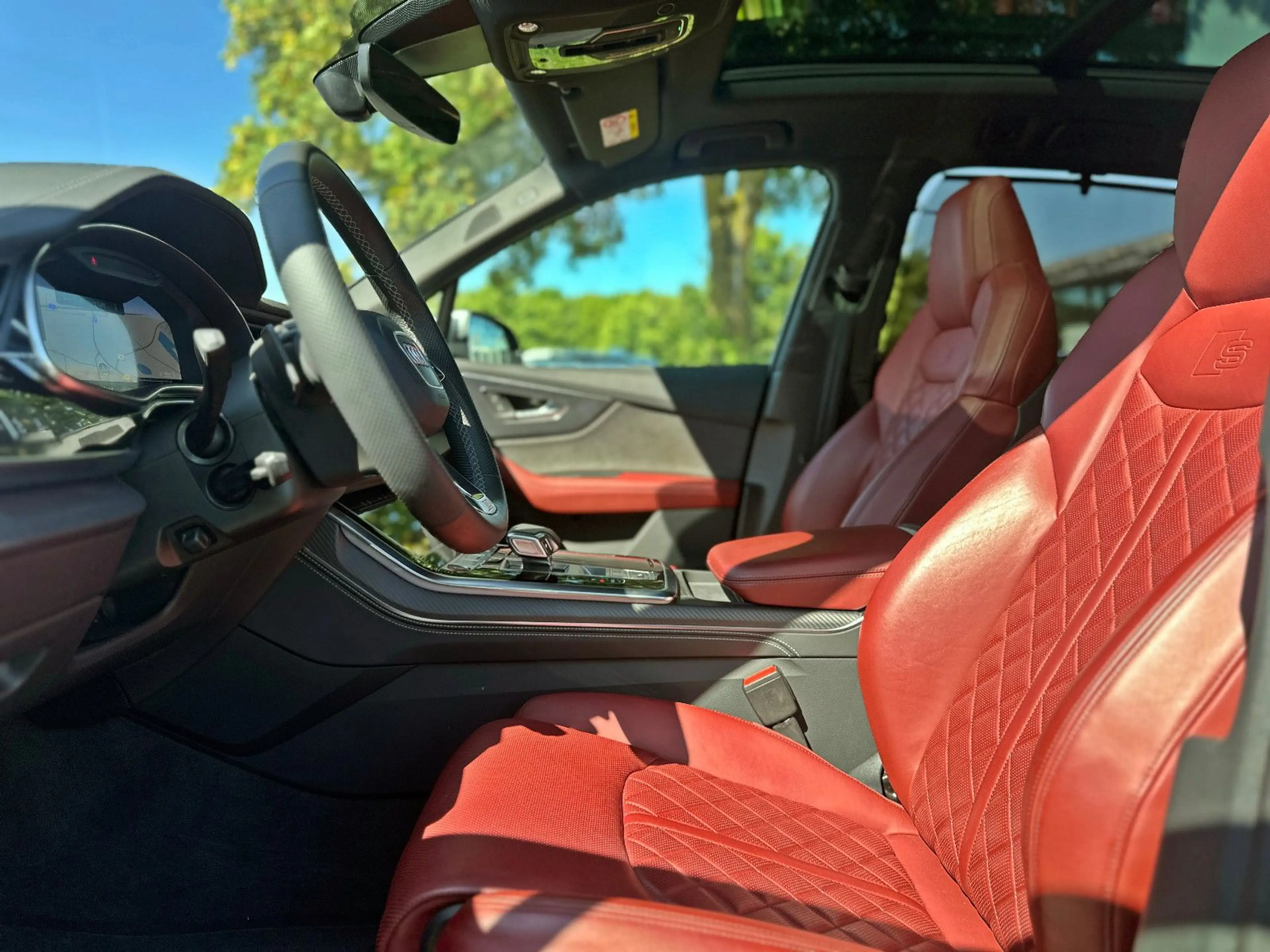 Audi SQ7 TFSI BLACK PANO HUD 7-SITZER AHK B&O — photo 14