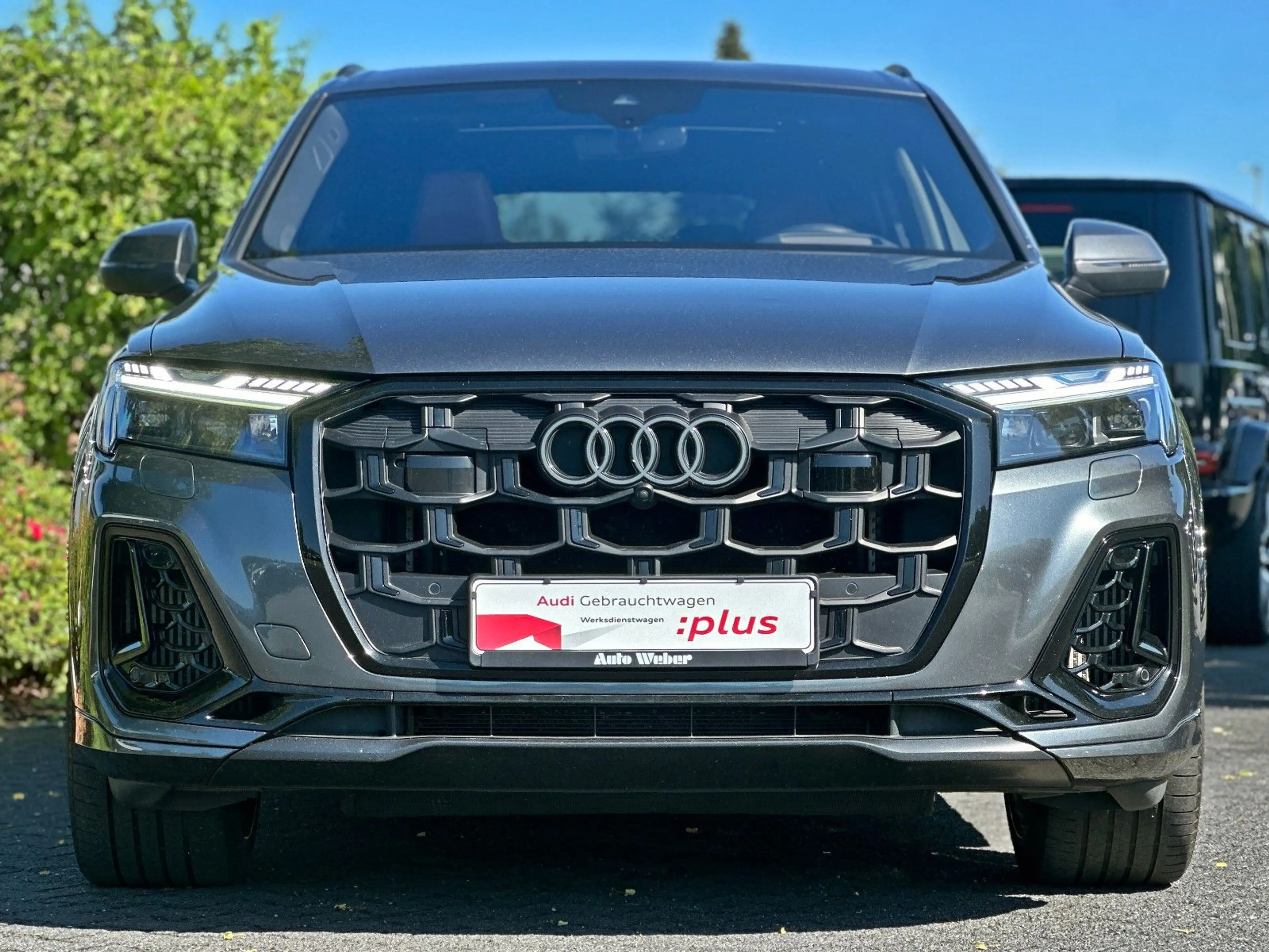 Audi SQ7 TFSI BLACK PANO HUD 7-SITZER AHK B&O — photo 3