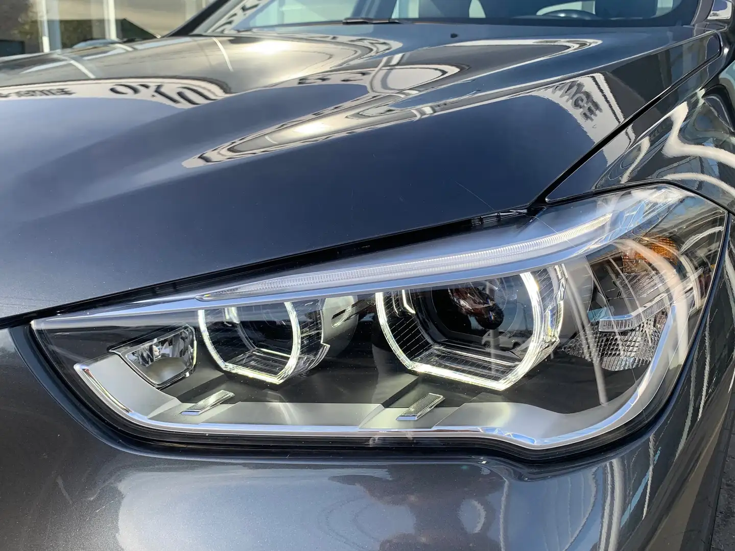 BMW X1 18IA Boîte Auto / Xenon / Gps / Cruise / PDC / Gris - 2