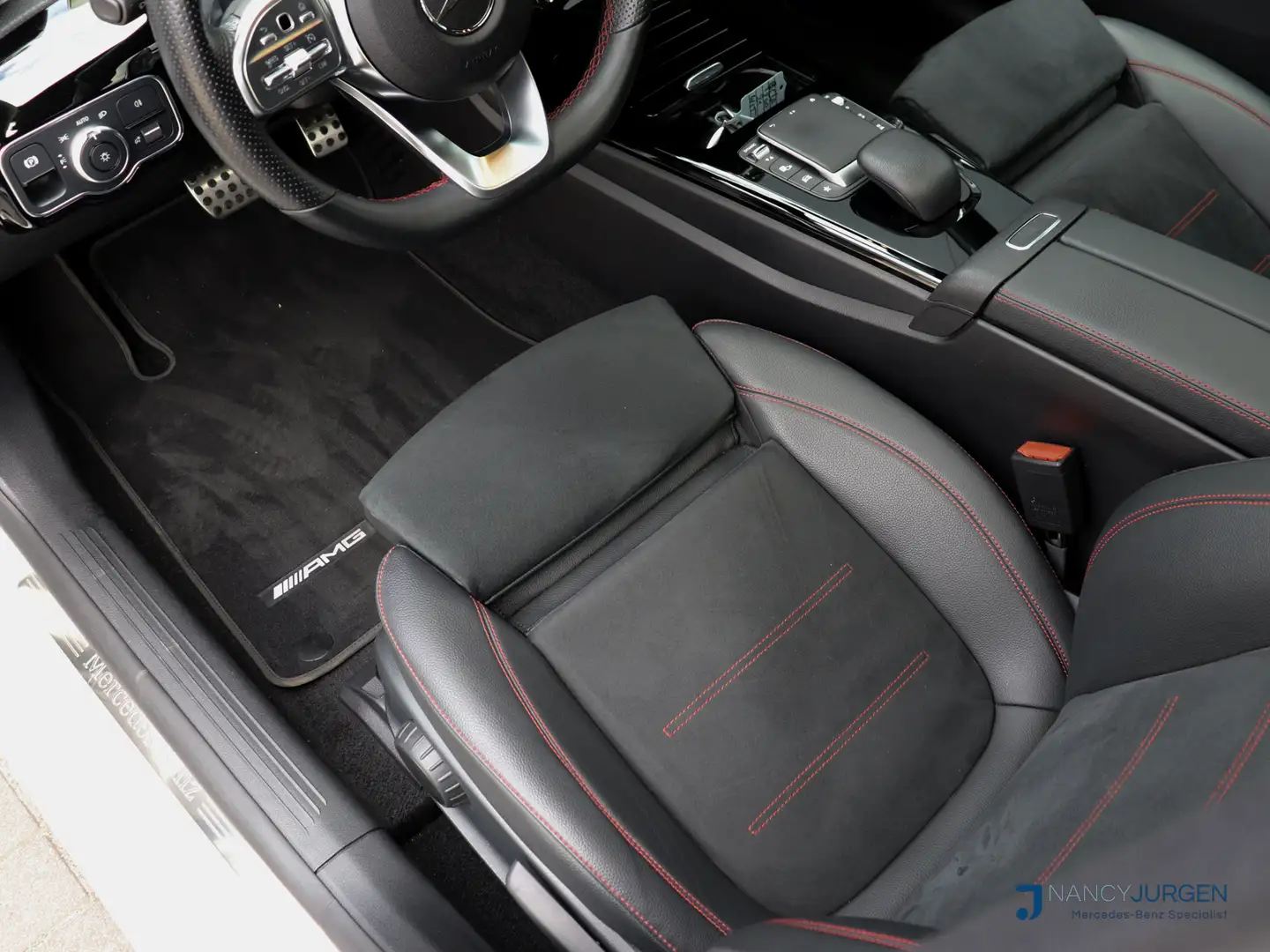 Mercedes-Benz CLA 200 Shooting Brake Business | AMG | Night | Pano | MBU Wit - 2