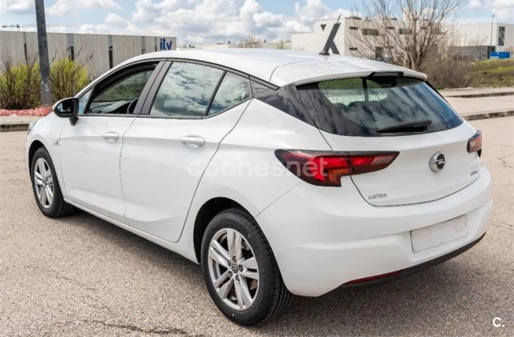 Opel Astra Astra ST 1.4T S/S Selective 125 Selective Blanco - 2