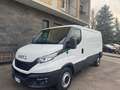 Iveco Daily ANNO 2022 BENZINA METANO euro 6e bijela - thumbnail 1