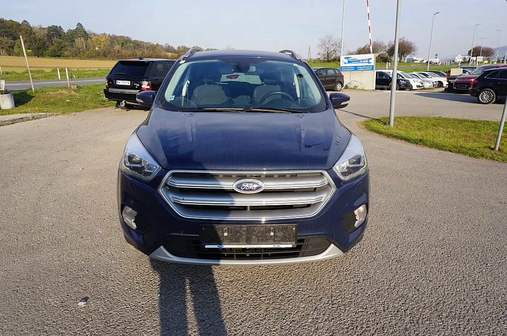 Ford Kuga 1,5 EcoBoost Trend Blau - 1