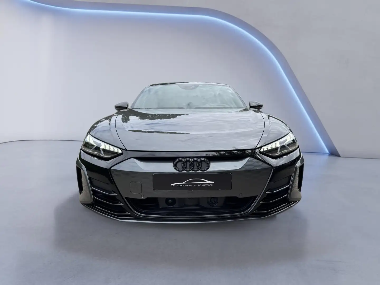 Audi RS e-tron GT Pano / 4 WST / Laser / Stoel Verw + Koel + Massage Grijs - 2