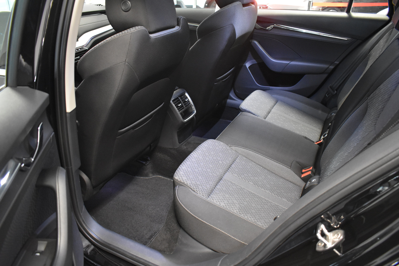 Skoda Octavia 2,0 TDI Aut. Style Navi LED 1-Hand AHK — photo 15