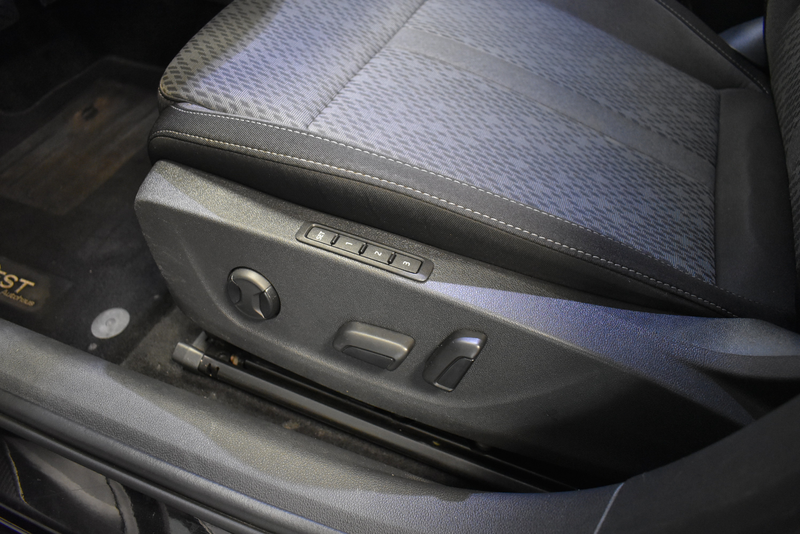 Skoda Octavia 2,0 TDI Aut. Style Navi LED 1-Hand AHK — photo 13