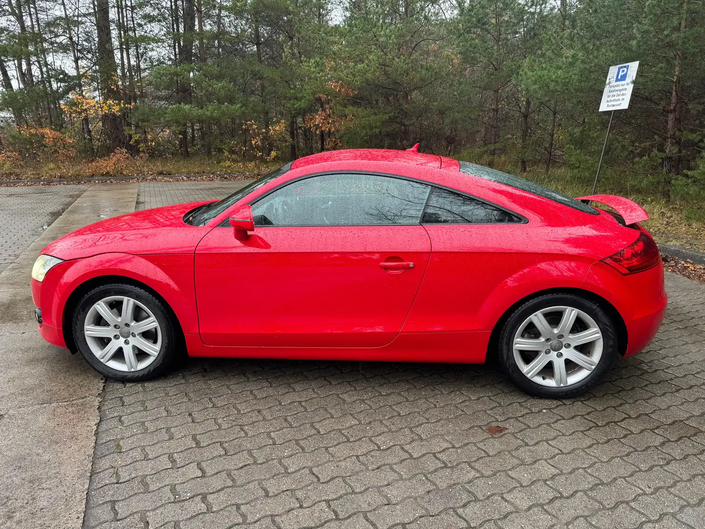 Audi TT 2.0 TFSI Coupe Rot - 2