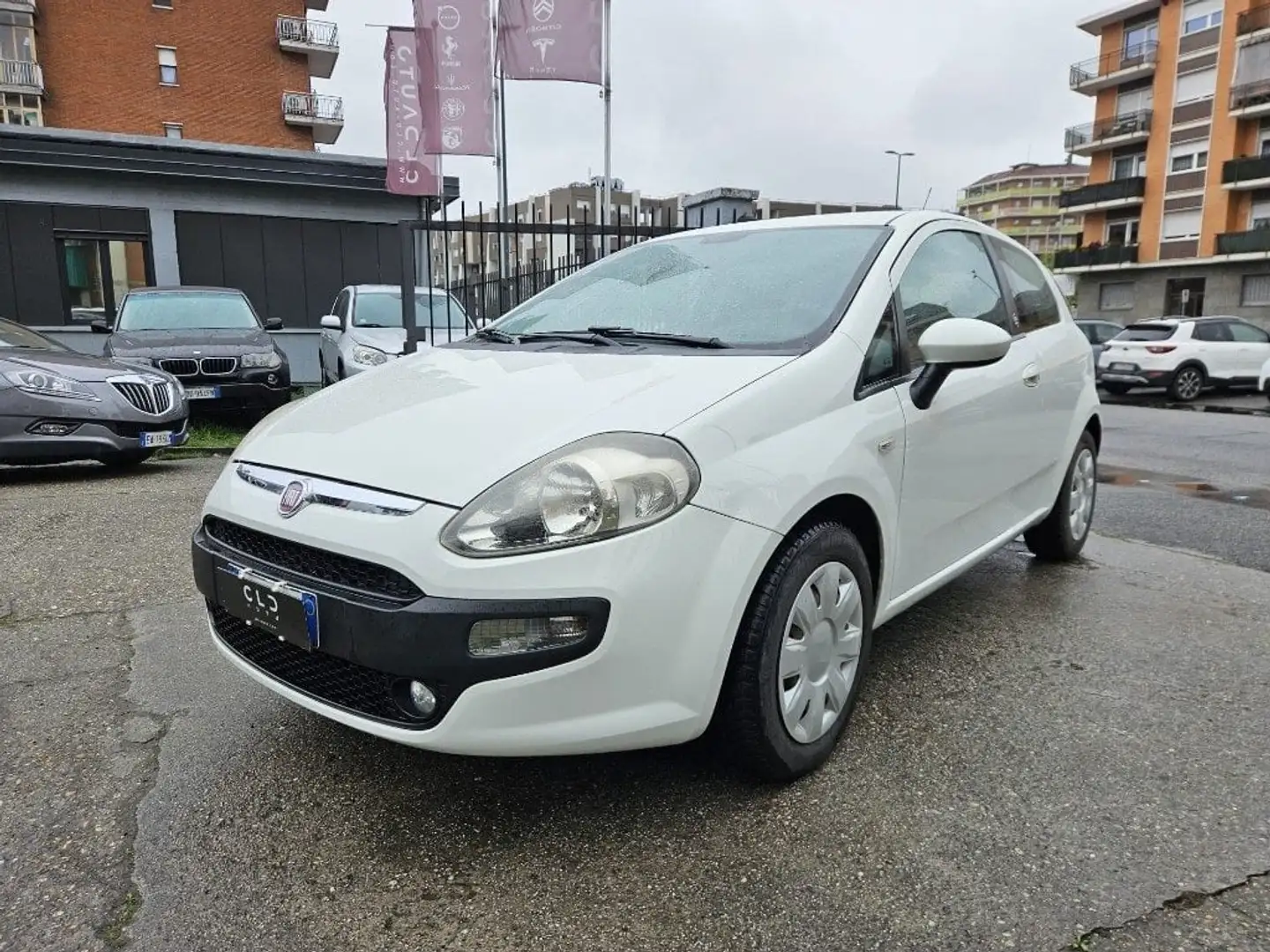 Fiat Grande Punto 1.3 MJT 75 CV 3 porte S&S Actual Weiß - 2