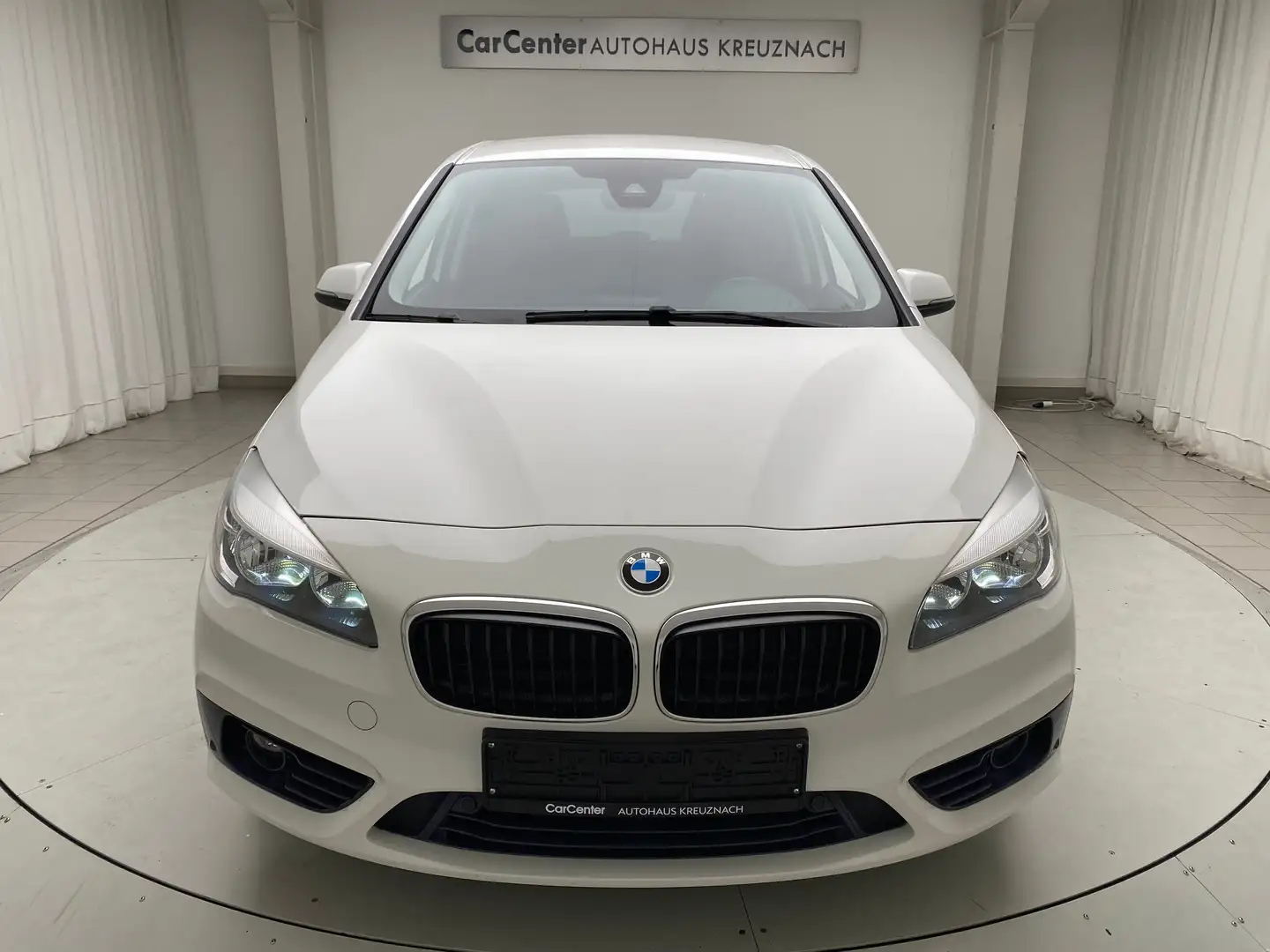 BMW 218 Baureihe 2 Gran Tourer 218 i Sport Line AHK Weiß - 2