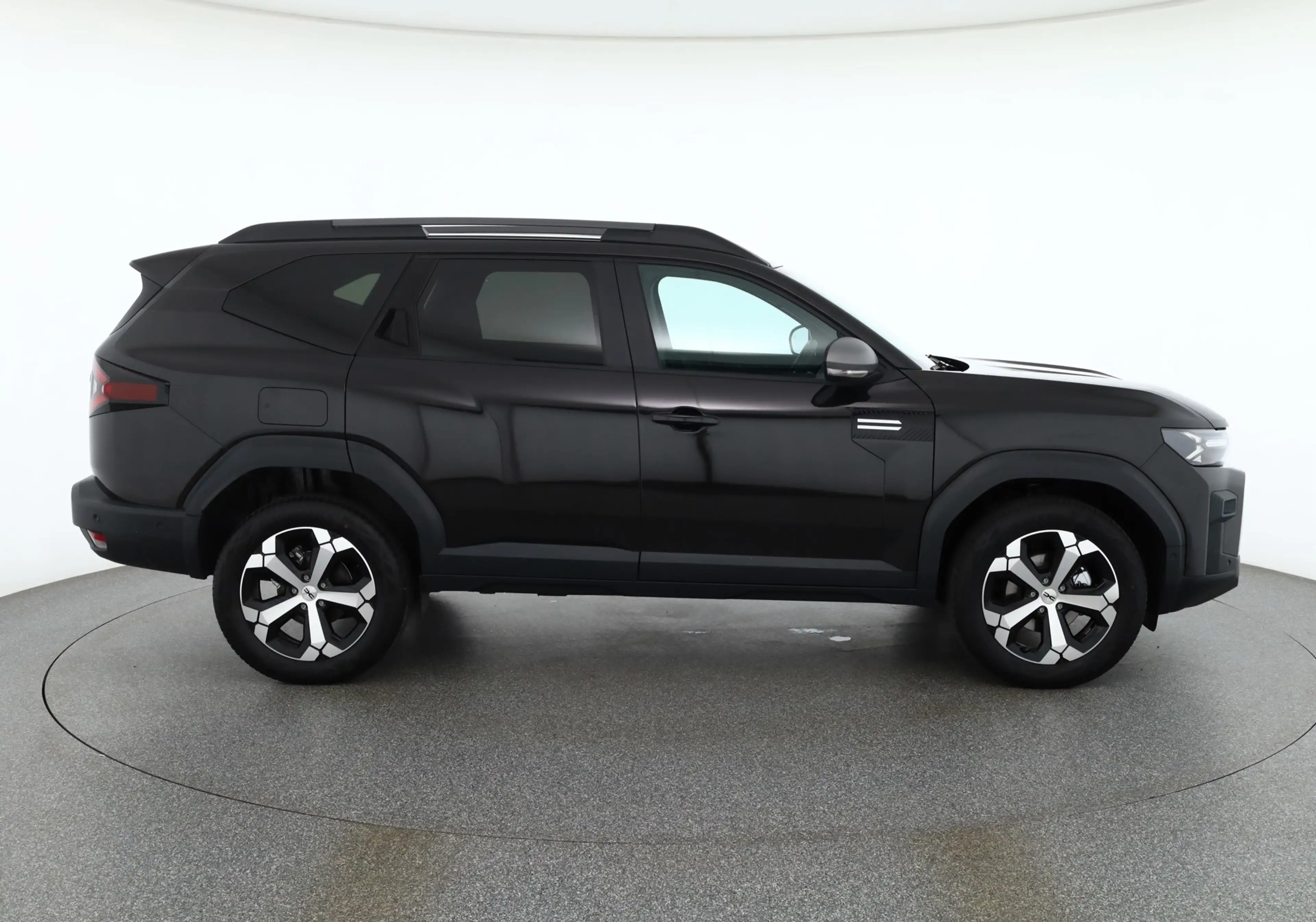 Dacia Bigster Journey 140 mHev LED Navi 360° — photo 6