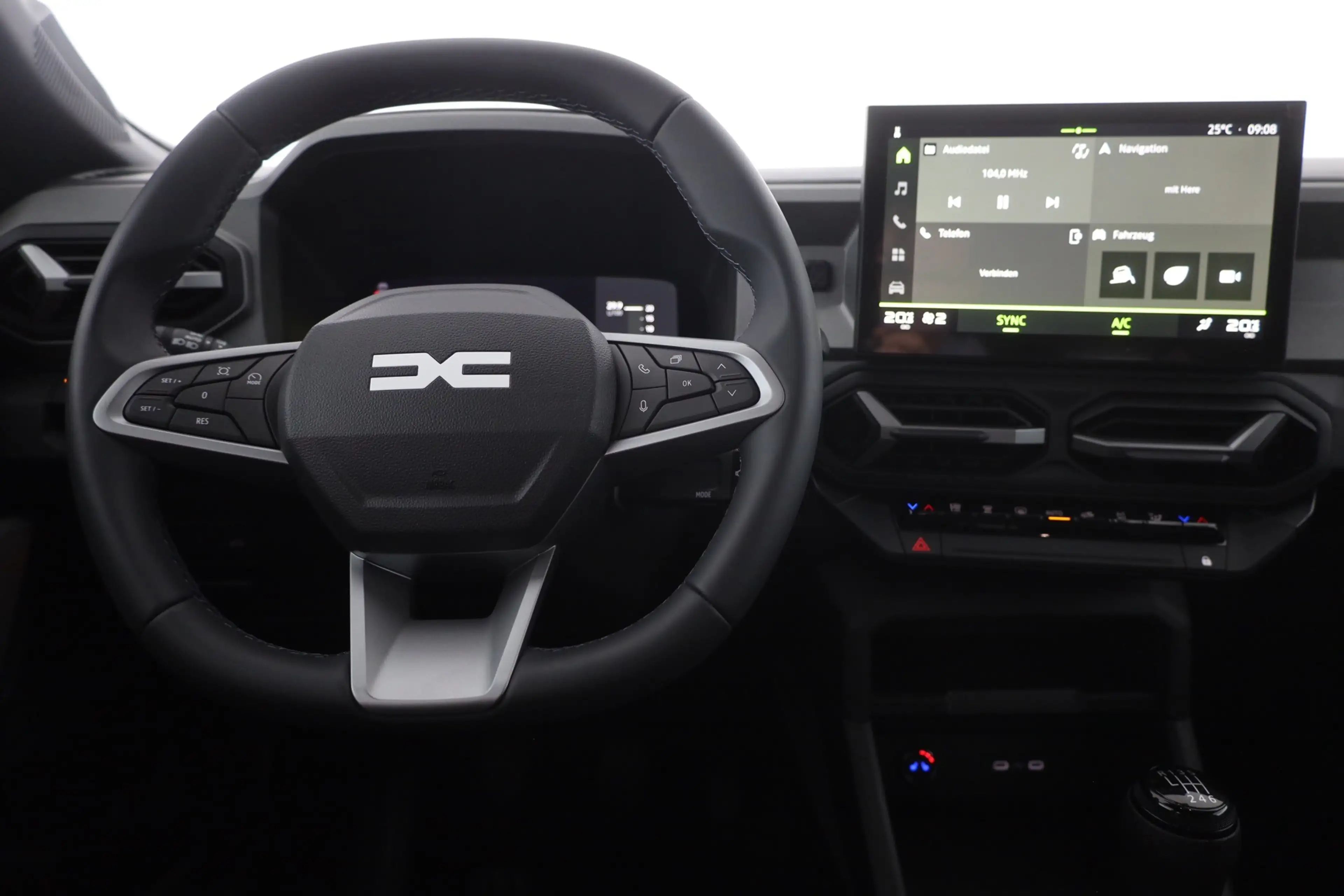 Dacia Bigster Journey 140 mHev LED Navi 360° — photo 10