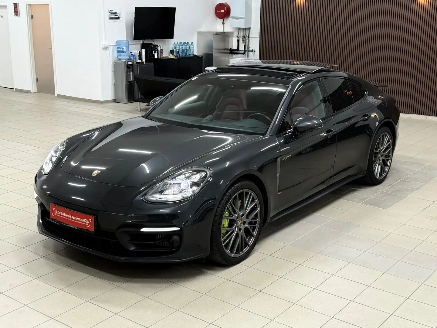 Porsche Panamera 4 E-Hybrid Platinum Edition Grau - 1