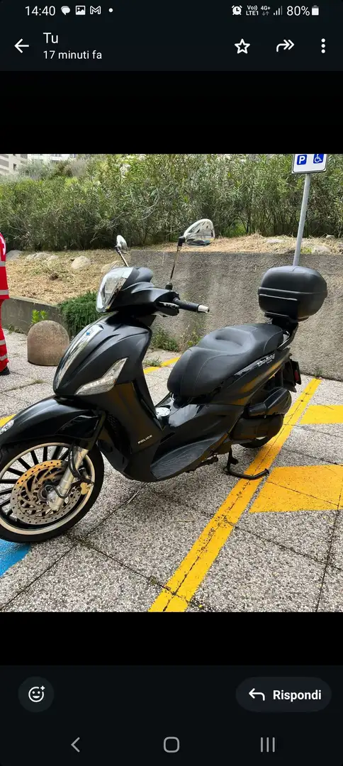 Piaggio Beverly 300 Police Negru - 2