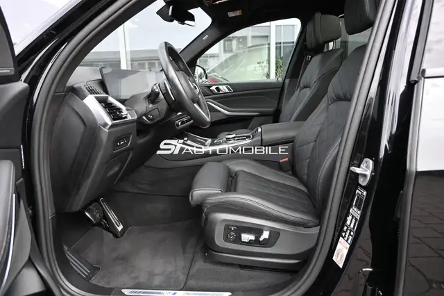 BMW X5 view 10