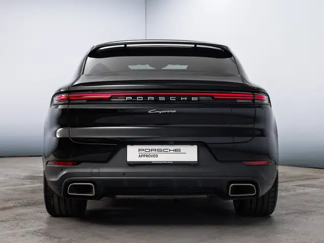 Porsche Cayenne view 10