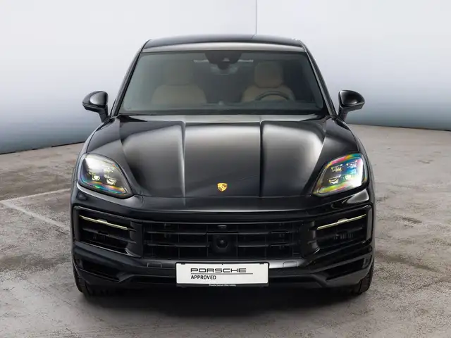 Porsche Cayenne view 5