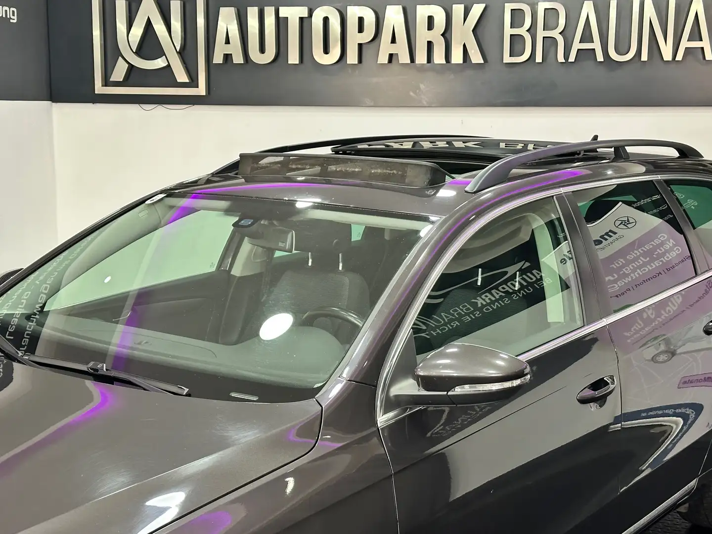 Volkswagen Passat Variant 1.6 TDI Comfortline *EXPORT-HÄNDLER* Grau - 2